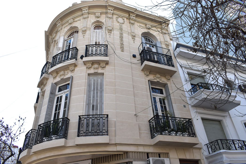 Balcones lado Potosí