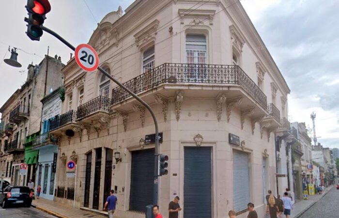 Viviendas calle Estados Unidos 601